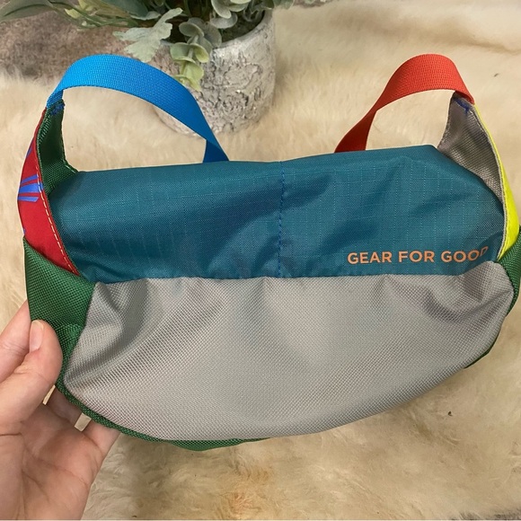 [Cotopaxi] Multi Colored Bold Colorblock Adjustable Fanny Pack Outdoor - Picture 4 of 4